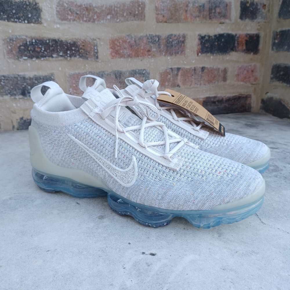 Nike Vapormax Flyknit Sneakers